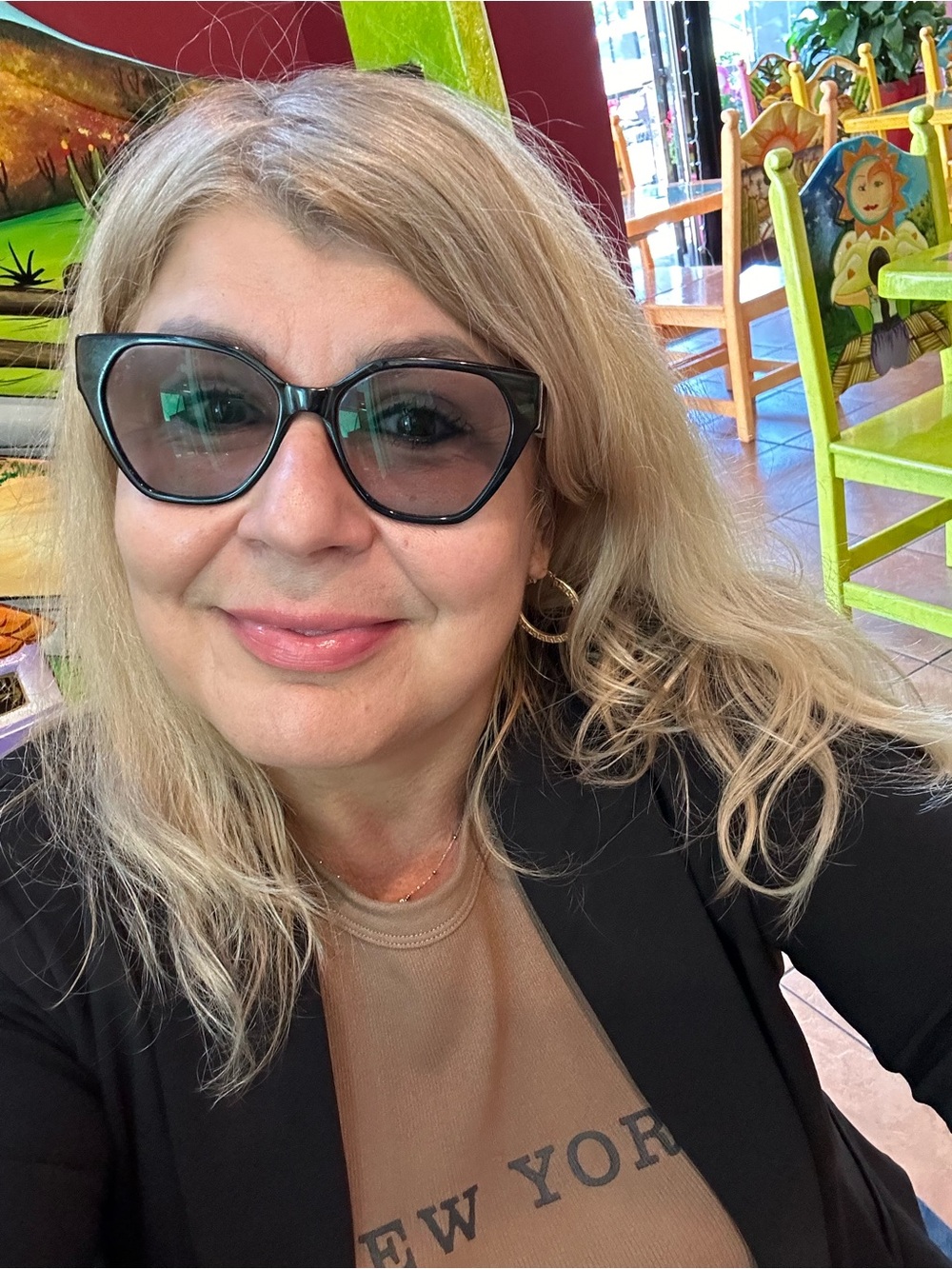 🤫My first silent live in long time. Put your like and Come join me😃 - Picture 11 of 16